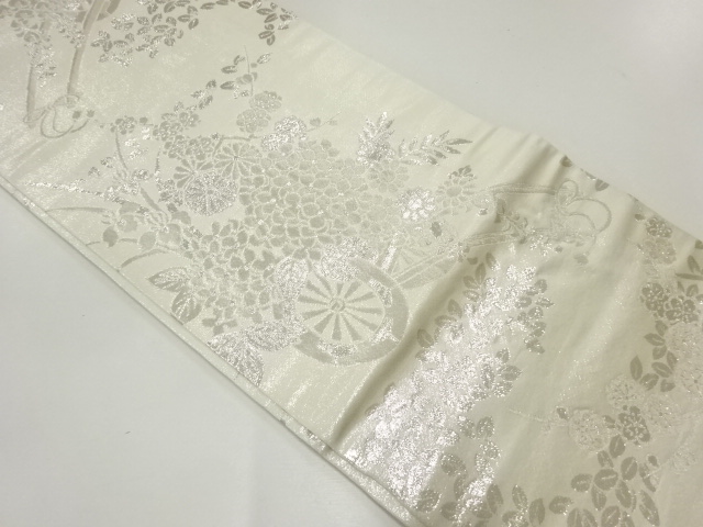 花車模様織出し丸帯